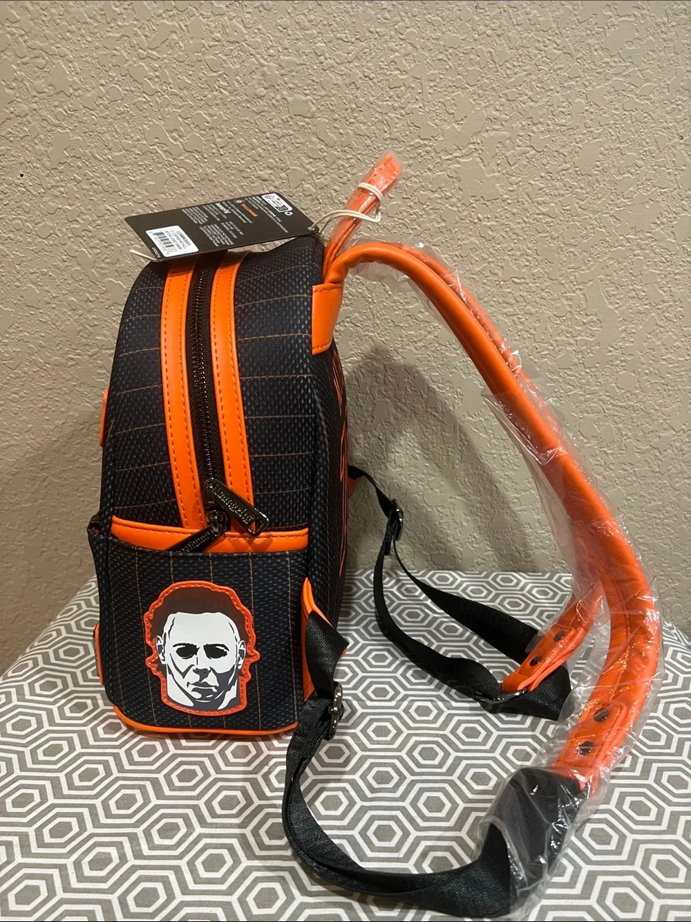 Loungefly Black & Orange Halloween Mini Backpack Michael Myers jersey